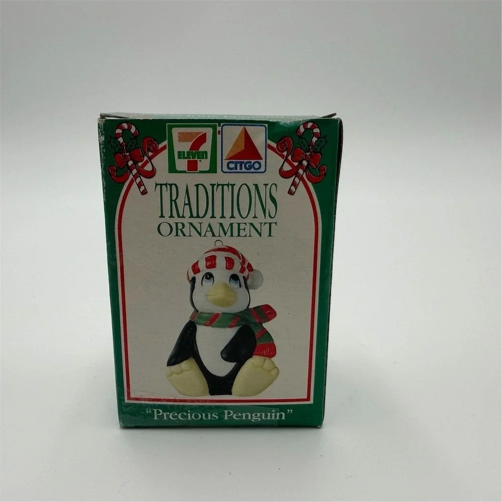 7-Eleven CITGO Precious‎ Penguin Christmas Ornament w/ Original Box Vintage